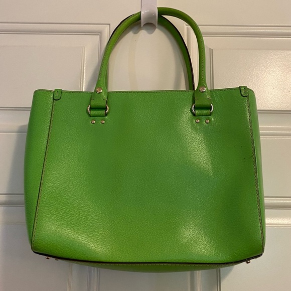 Kate Spade Wellesley Quinn handbag in Apple Green leather & dust cover - Picture 3 of 16